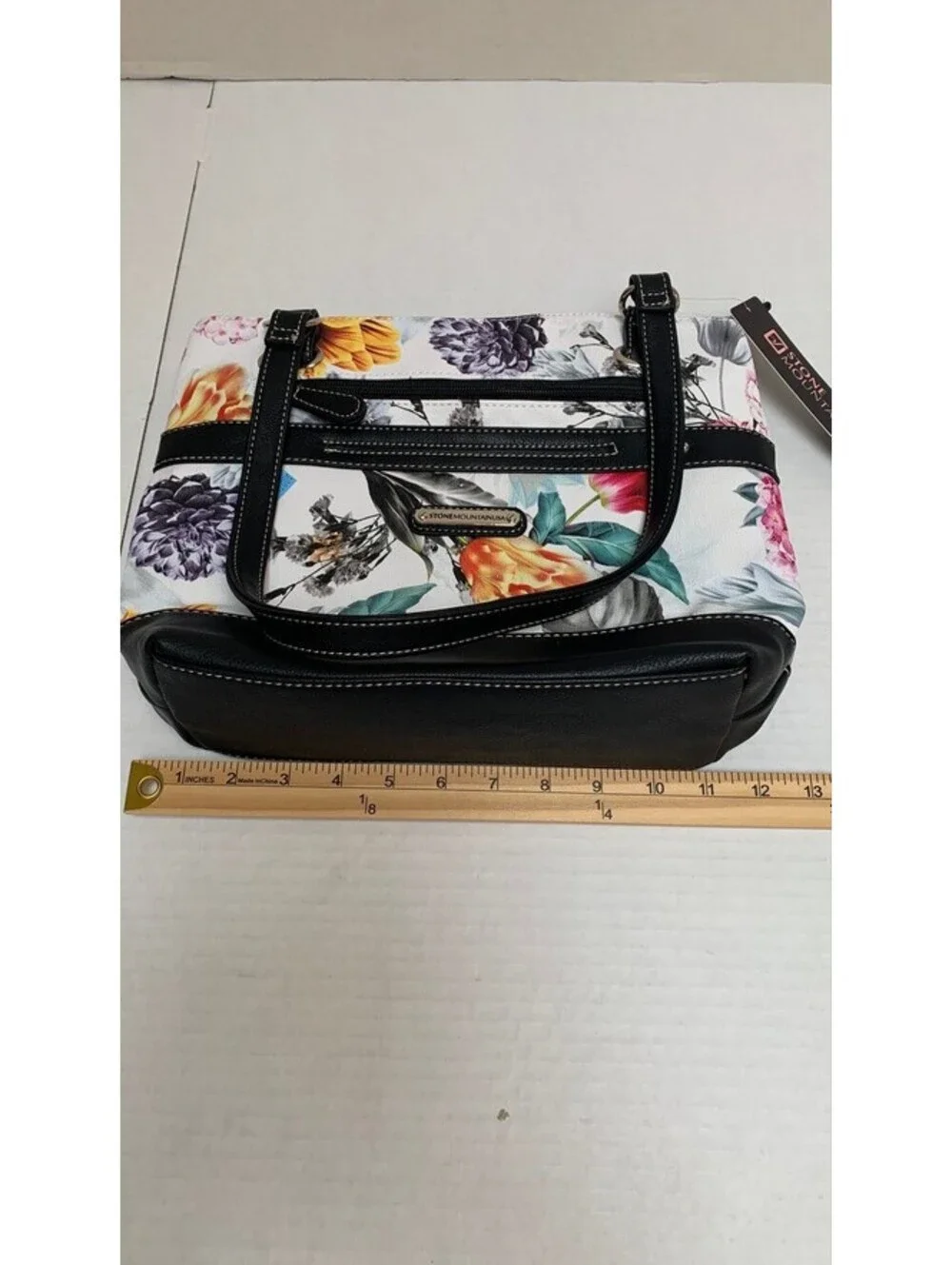 NWT Stone Mountain Floral Tote Vinyl Canvas Body Large Size